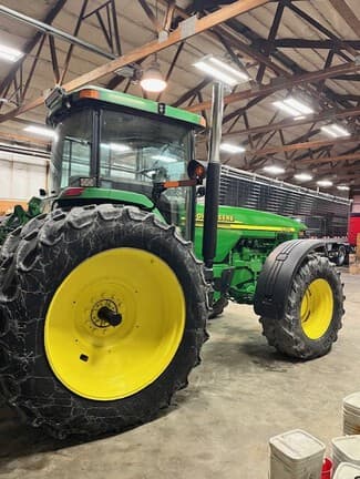 Image of John Deere 8410 equipment image 1