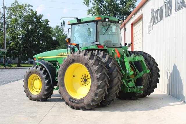 Image of John Deere 8410 equipment image 3