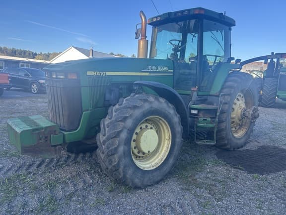 Image of John Deere 8410 equipment image 1