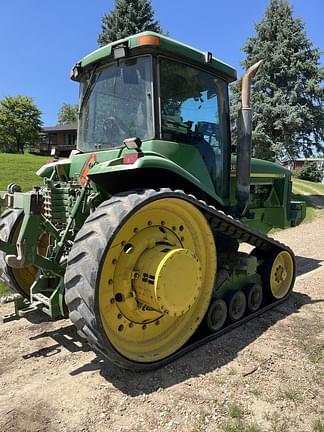 Image of John Deere 8410T equipment image 2