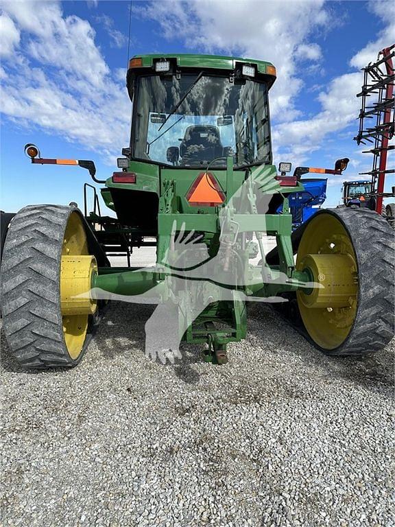 Image of John Deere 8410T equipment image 3