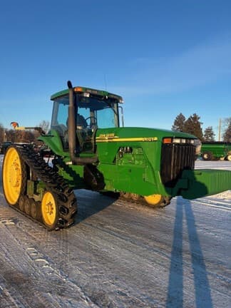 Image of John Deere 8410T equipment image 1
