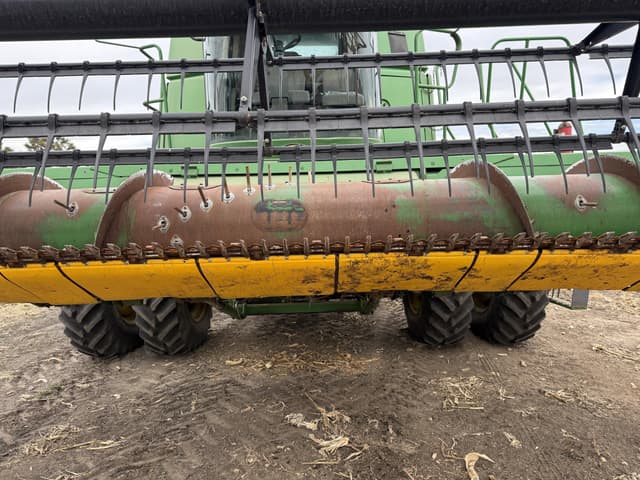 Image of John Deere 920F equipment image 1