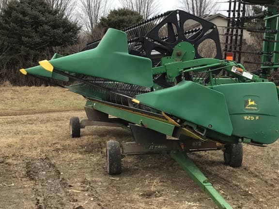 Image of John Deere 925F equipment image 4