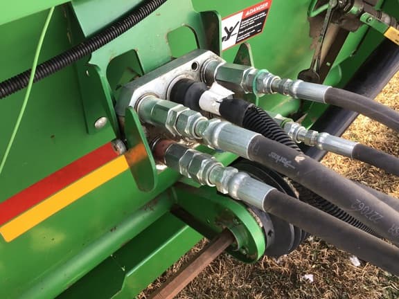 Image of John Deere 925F equipment image 2