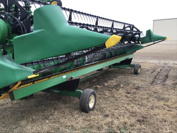 Image of John Deere 925F equipment image 2