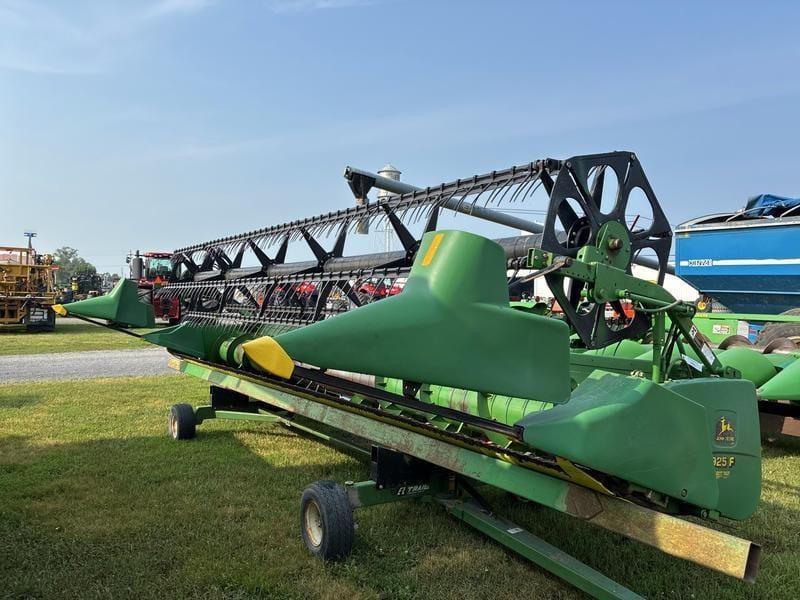 2000 John Deere 925F Equipment Image0