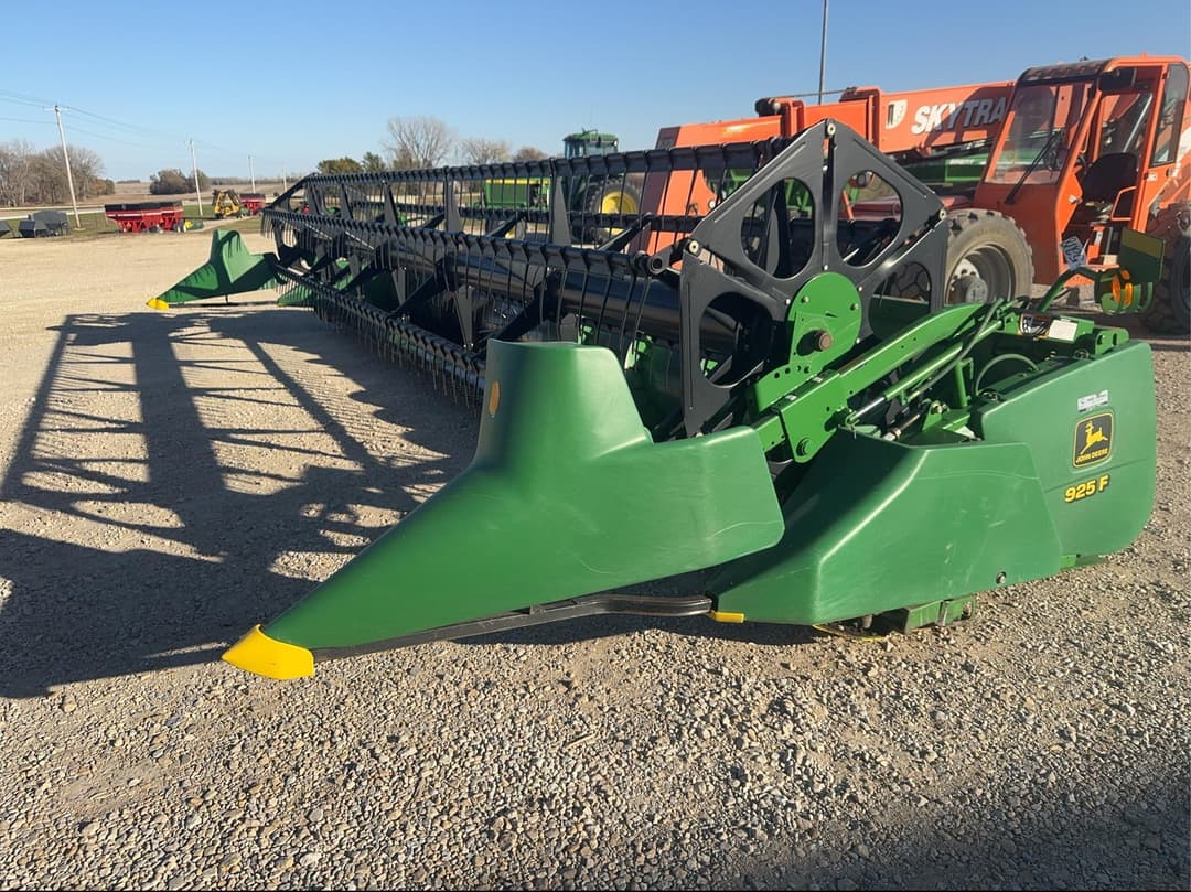 Image of John Deere 925F Primary image