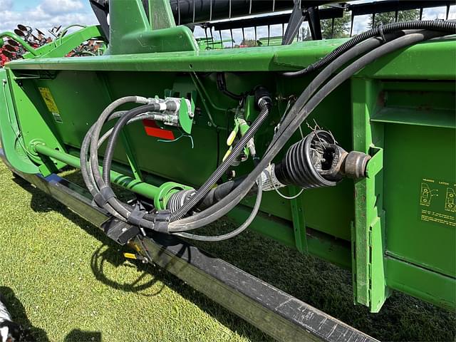 Image of John Deere 925F equipment image 4