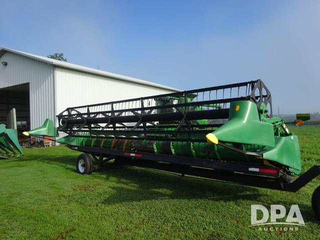 Image of John Deere 925F equipment image 1
