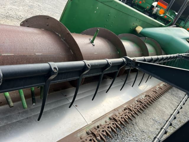 Image of John Deere 925F equipment image 4