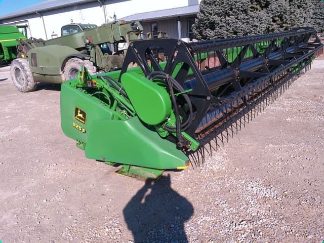 Image of John Deere 925F equipment image 2