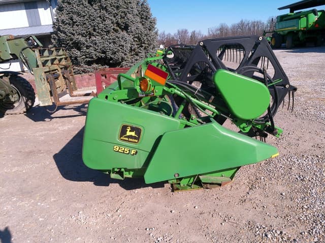 Image of John Deere 925F equipment image 3