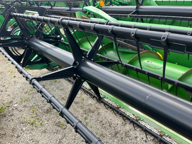 Image of John Deere 925F equipment image 1