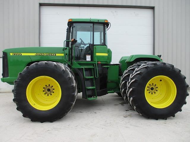 Image of John Deere 9300 equipment image 2