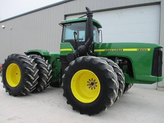 Image of John Deere 9300 equipment image 1