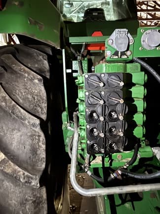 Image of John Deere 9300 equipment image 4