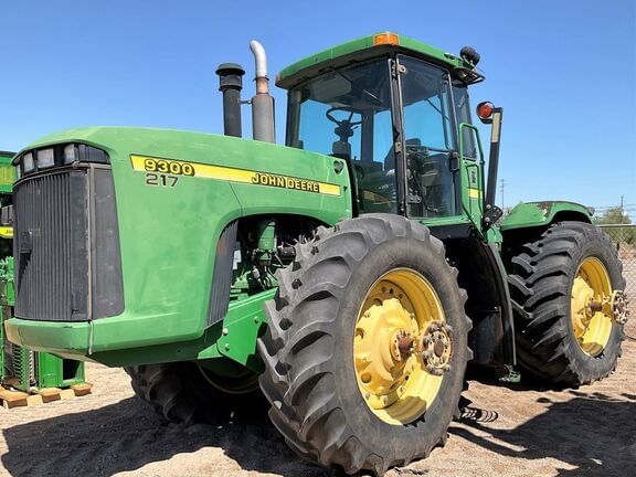 Main image John Deere 9300