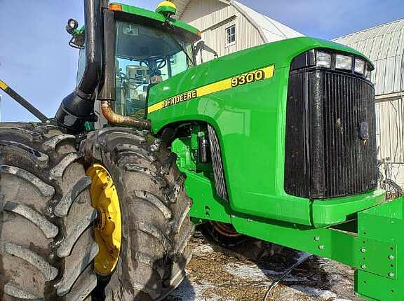 Image of John Deere 9300 equipment image 1