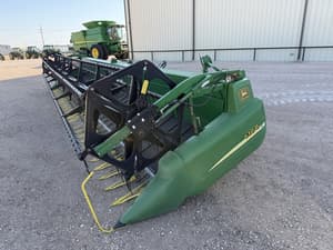 2000 John Deere 930D Image