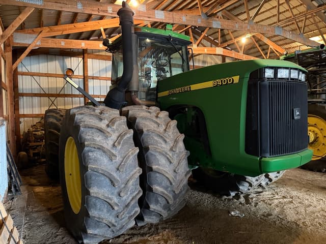 Image of John Deere 9400 equipment image 1