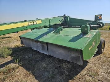Main image John Deere 945