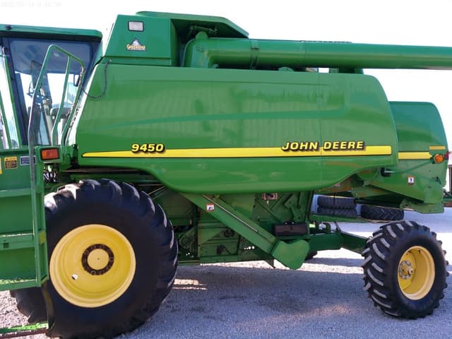 Image of John Deere 9450 equipment image 1