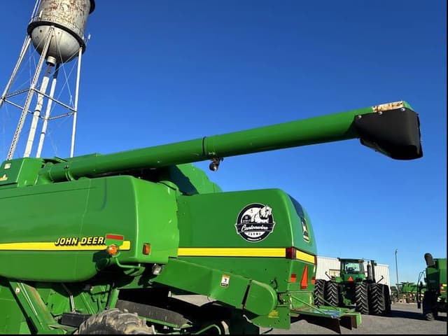 Image of John Deere 9550 equipment image 4