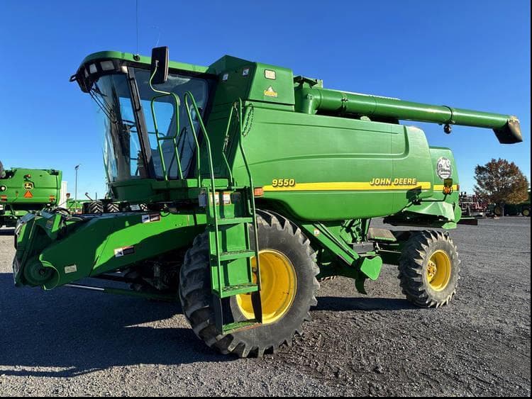 Image of John Deere 9550 Primary image