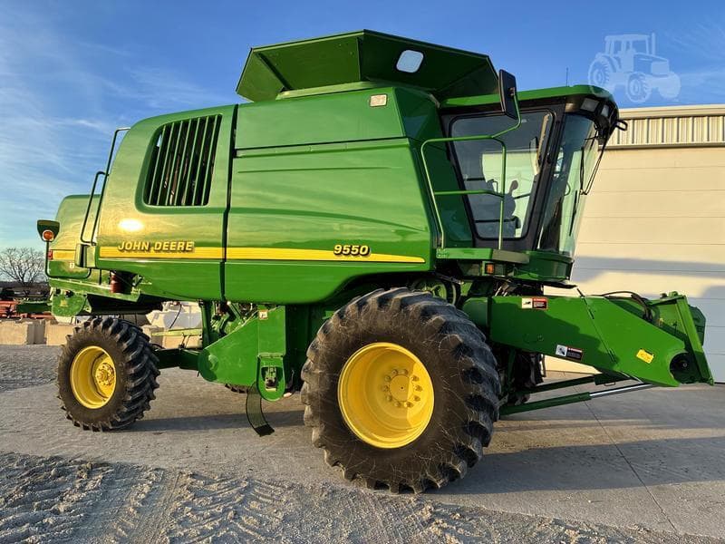 Image of John Deere 9550 Primary image