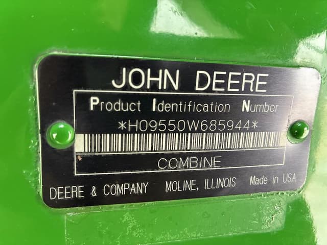 Image of John Deere 9550 equipment image 1