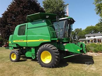 2000 John Deere 9550 Equipment Image0