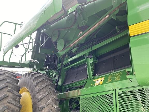 Main image John Deere 9650 STS 13