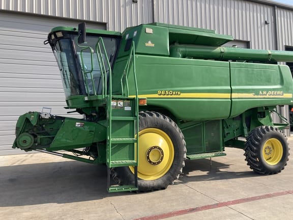 Main image John Deere 9560 STS