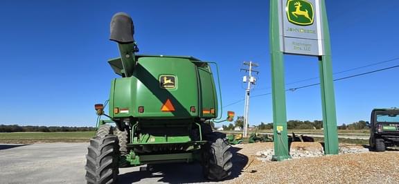 Image of John Deere 9750 STS equipment image 4