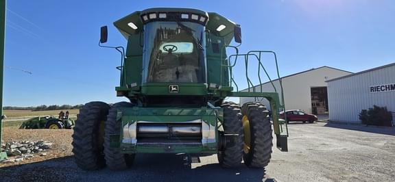 Image of John Deere 9750 STS equipment image 1