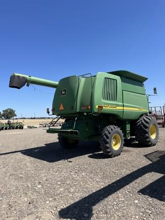 Image of John Deere 9750 STS equipment image 3