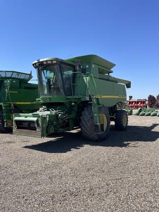 Image of John Deere 9750 STS equipment image 1