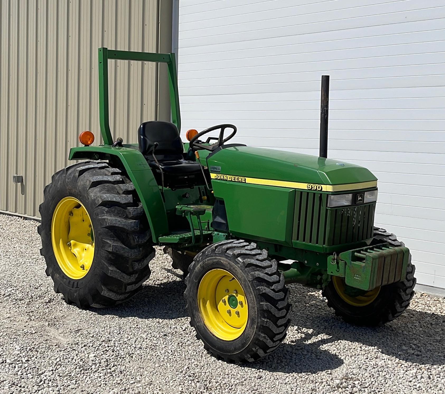 Main image John Deere 990