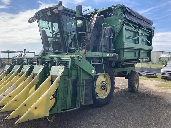 Image of John Deere 9970 equipment image 1