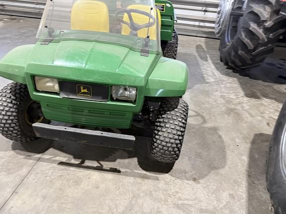 Image of John Deere Gator TE 4x2 equipment image 3