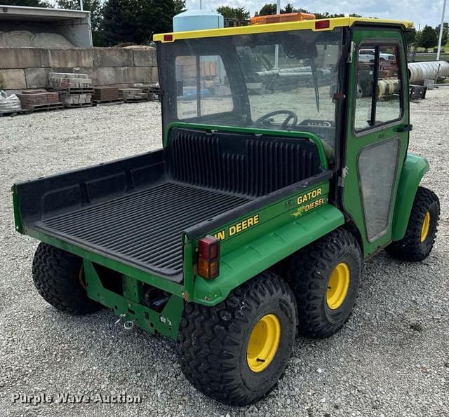 Image of John Deere Gator equipment image 4