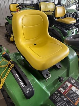 Image of John Deere GT225 equipment image 2