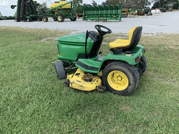Main image John Deere GT235