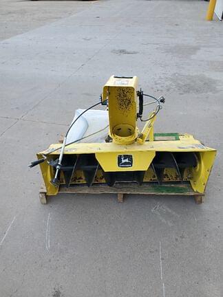 Image of John Deere GT235 equipment image 4