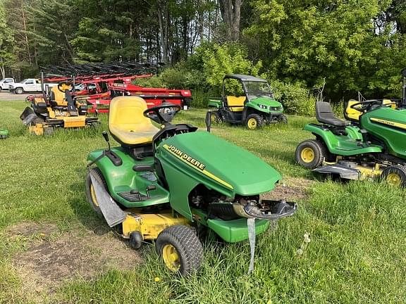 2000 john deere riding best sale lawn mower