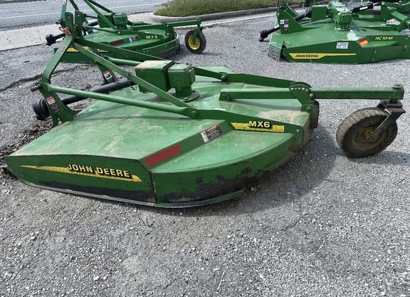 2000 John Deere MX6 Equipment Image0