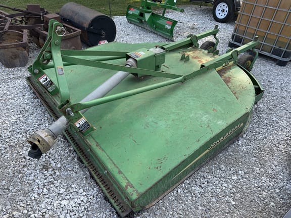 2000 John Deere MX7 Equipment Image0