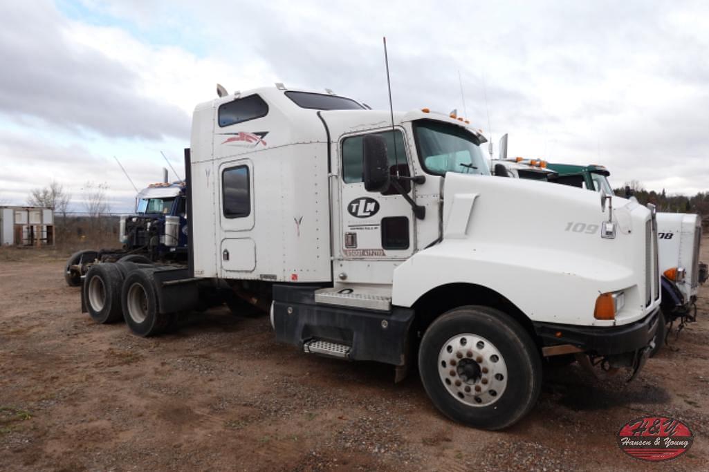 Image of Kenworth T600 Primary image