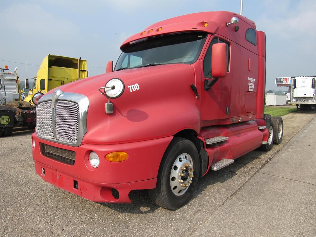 Image of Kenworth T2000 Primary image